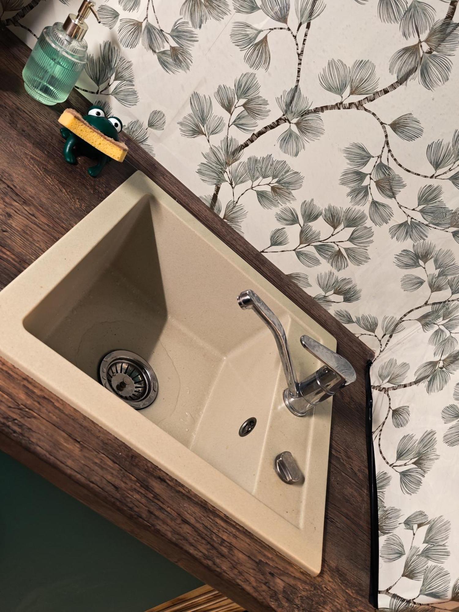 Vintage Room With Garden View براتسيلافا المظهر الخارجي الصورة